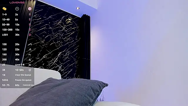 Chat +18 de TiffanyHoustton ao vivo