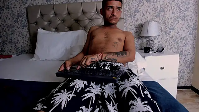 TurnerStar Live XXX-chat