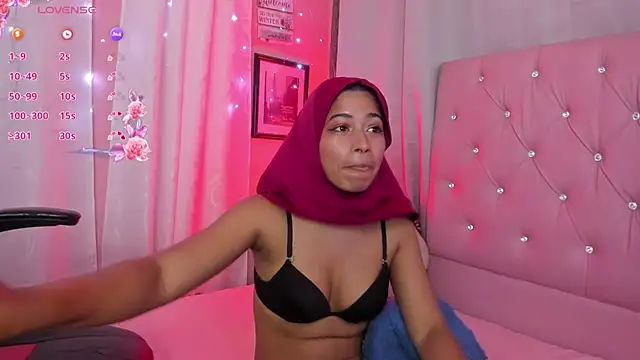 Živý XXX chat NadiaKarim_