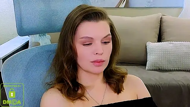 Chat +18 de Addelin ao vivo