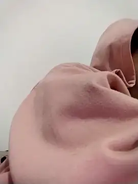 Chat +18 de Aisha_09 ao vivo