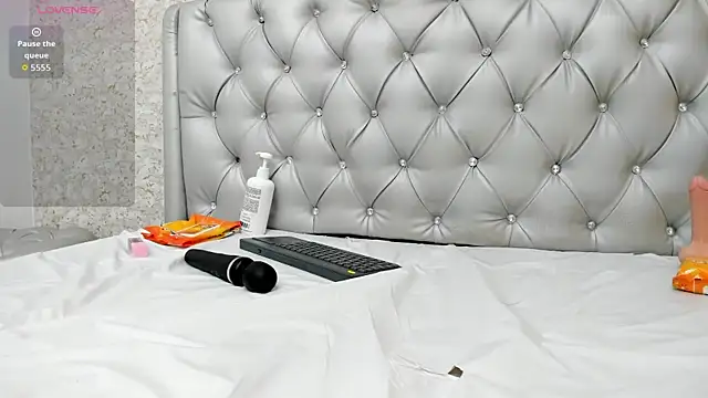 Chat +18 de aylin_parker16 ao vivo