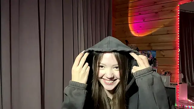 Chat +18 de LenLen_Solen ao vivo