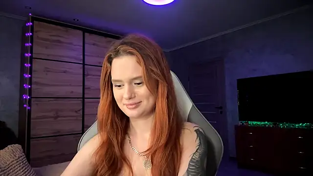 FoxyEmma – Kamerová šou