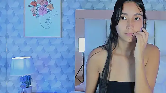 Chat +18 de Amber_Ashfang ao vivo