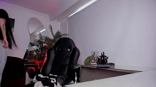 XXX chat uživo modela Meghan320