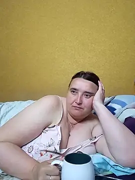 LiluHot: απευθείας συνομιλία ΧΧΧ