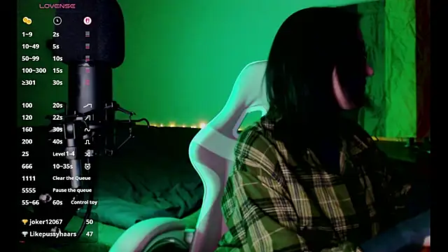 RainbowKittty live XXX chat