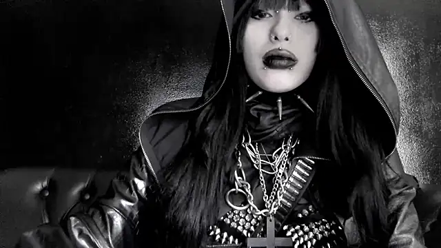 XXIOUX live XXX chat