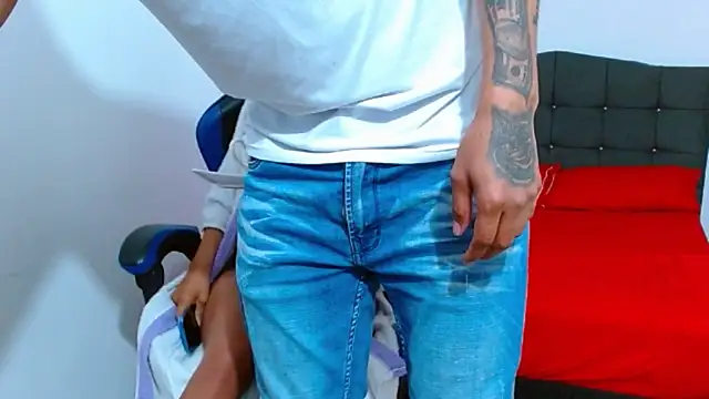 XXX chat uživo modela big--boss