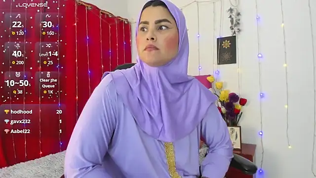 AishaAmin_'s Live XXX Chat