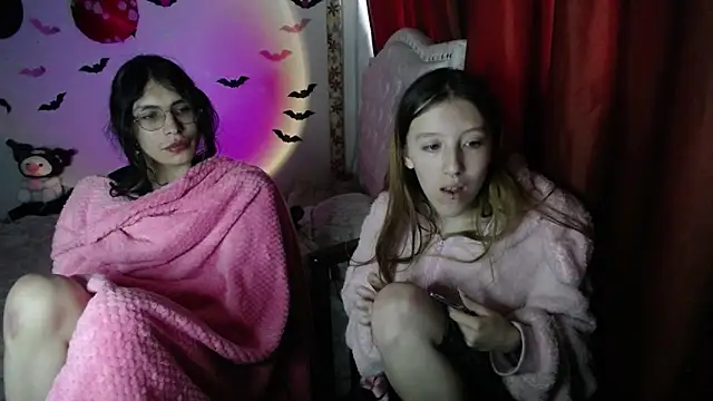 Briar_y_Blair Adlı Modelin Web Kamerası Şovu