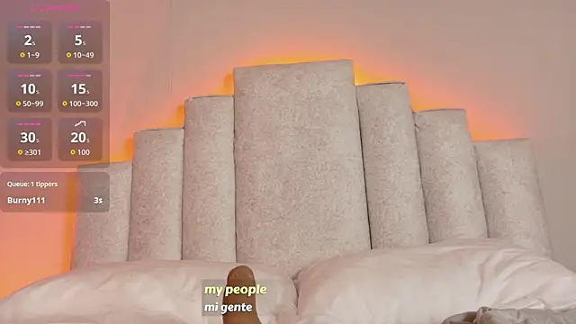 BeckaBlue's Live XXX Chat