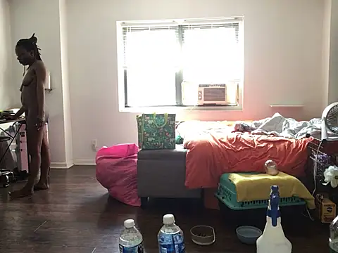 littyleesh1 élő XXX-chatje