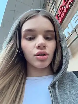 BARAVISHA webcam show