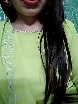 Noor_Darliing Chat XXX in diretta