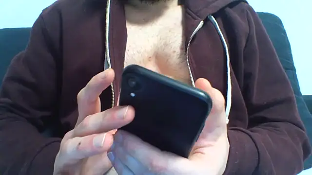 Show modela KaelNox na web-kameri