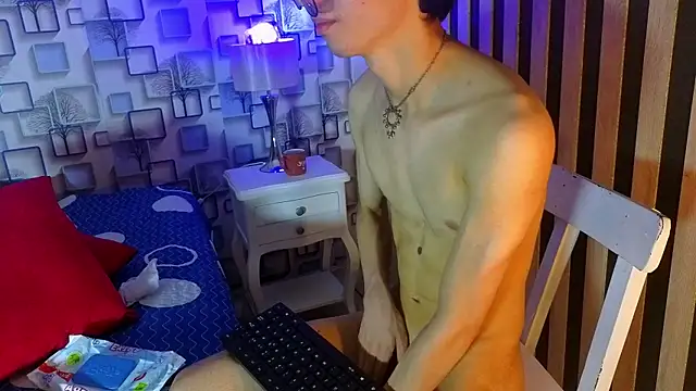 Twink_Sebas7 Show Webcam