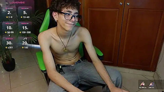 Matty_Sparkk Live XXX Chat