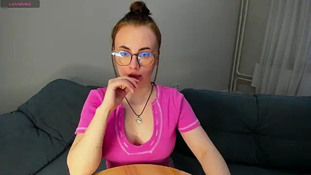 Chat +18 de MewStella ao vivo