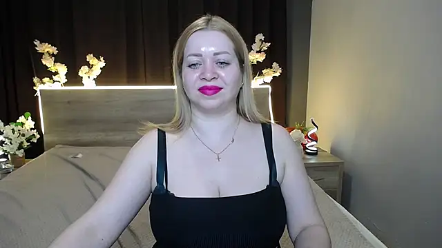 دردشة OliviaVerr الجنسية المباشرة