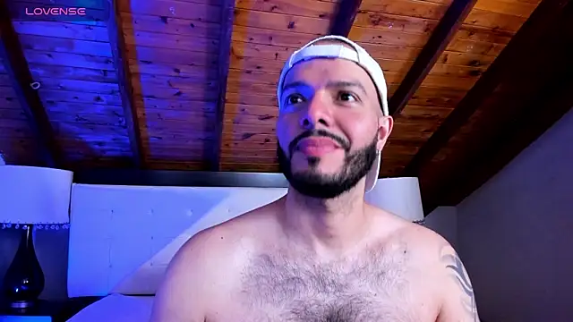 Živý XXX chat Tom_Bailey