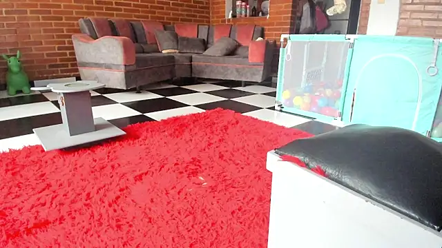 Lia_rouse04 Chat XXX in diretta