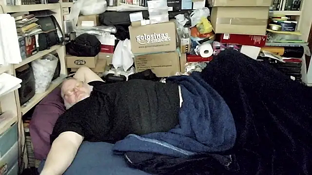 hadeszeuss2 Show in webcam