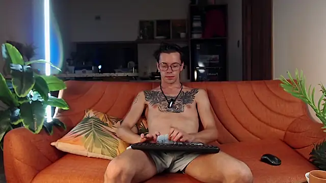 William_Henry_'s Live XXX Chat