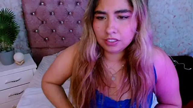 Chat +18 de Sofiazaf_ ao vivo