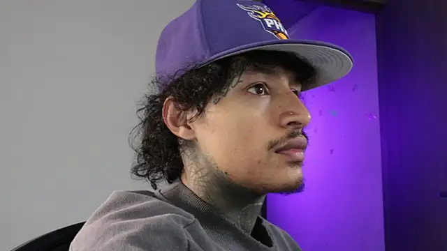 Pokazy przed kamerką – trieone