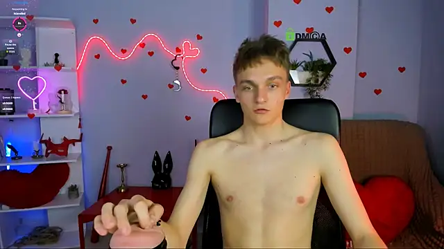 Show modela john_lik na web-kameri