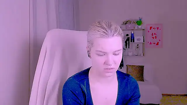 แชท XXX สดของ Hot_Blonda