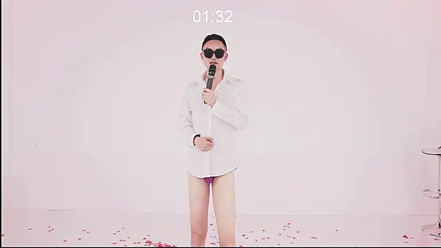 โชว์เว็บแคมของ YLBOY-666