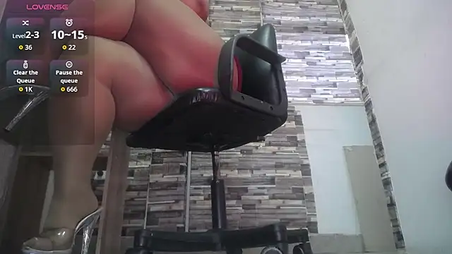 Chat XXX ao vivo de dhevora