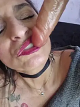 Chat XXX en directo de marilyn_love6969