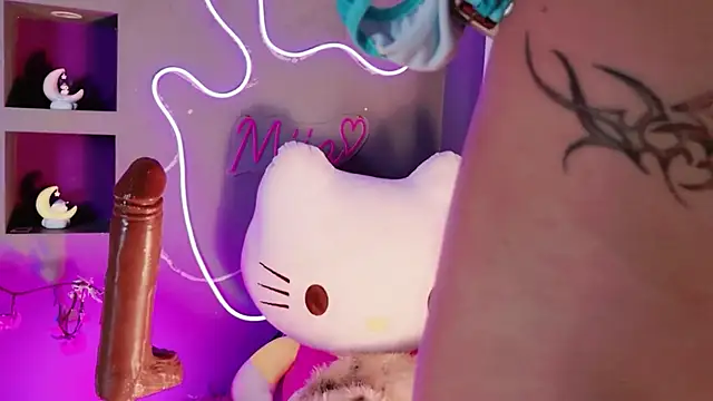 miia__baker's Webcam Show