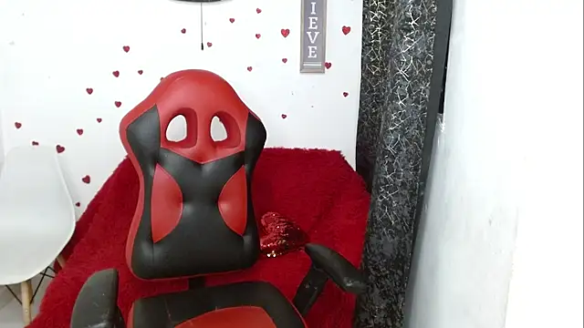 sven_fox723: διαδικτυακό σόου στην κάμερα