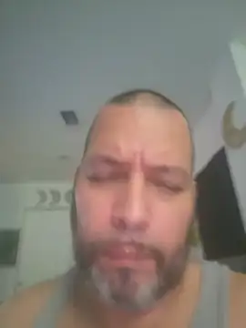 Just2much Show in webcam