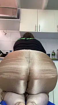 Chloee_Peach Chat XXX in diretta