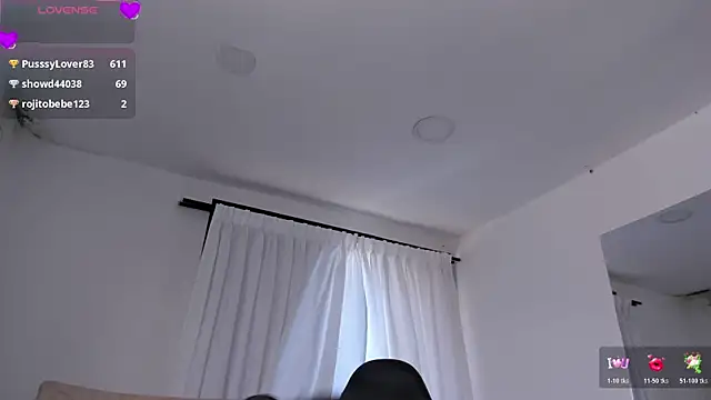 coniie_jhons Adlı Modelin Canlı XXX Sohbeti