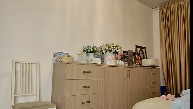 angelicfenix Adlı Modelin Canlı XXX Sohbeti