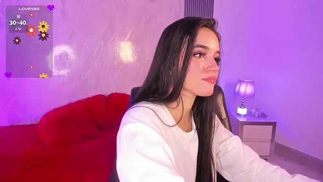 IsabellaDubois_ Adlı Modelin Canlı XXX Sohbeti