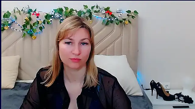 دردشة Incredible_Ariela الجنسية المباشرة