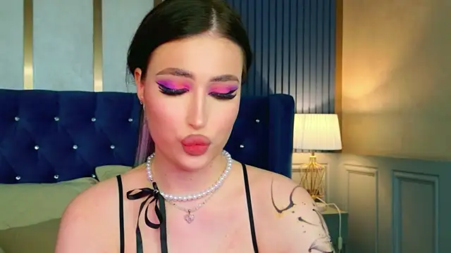 دردشة EmmaLawrens الجنسية المباشرة