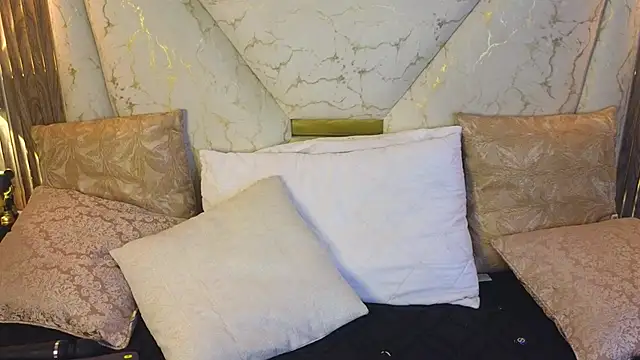 Julieta_privn Live XXX chat