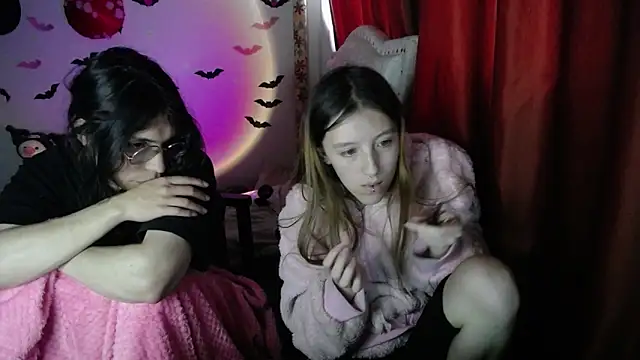 Briar_y_Blair 在線直播表演