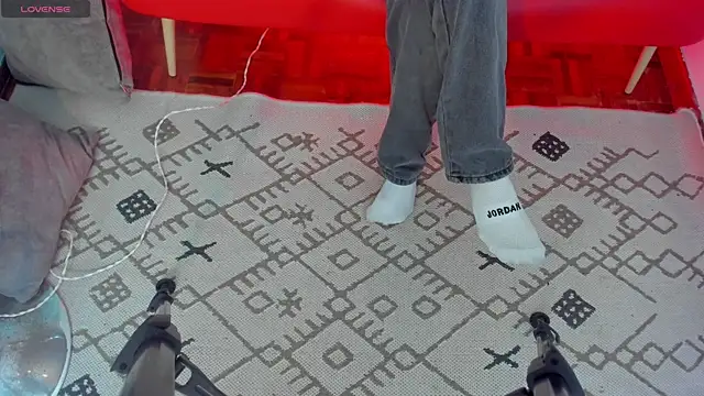 Jostyn_rous 即時 XXX 聊天