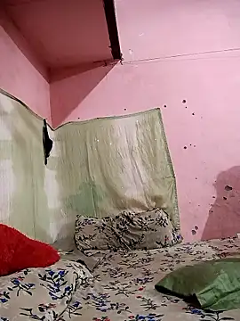 Pertunjukan Kamera Web Desipari_777