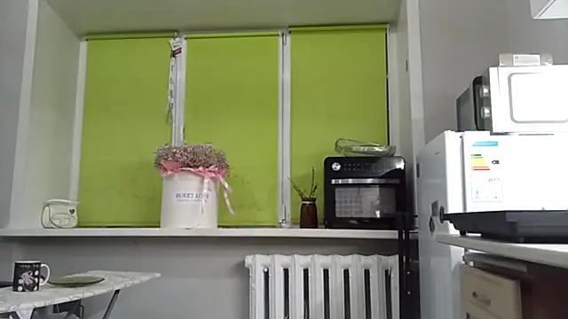 Pokazy przed kamerką – DizzyRina